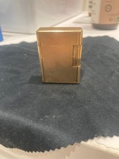 Briquet Dupont plaqué or . ST