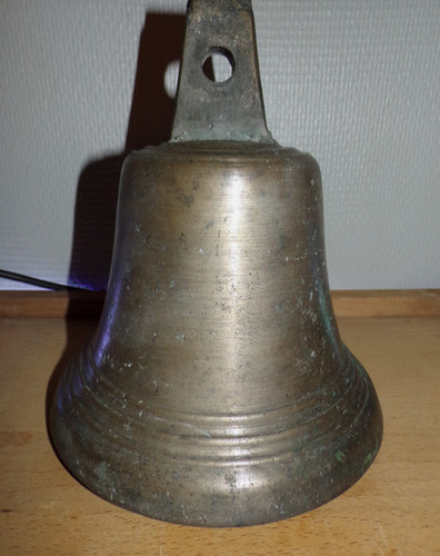 Grosse cloche bronze - cloche, en