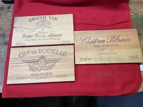 Lot plaques bois caisses - plaques,