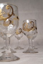 11 liqueur glasses 19th golden garlands saint louis? cellars 