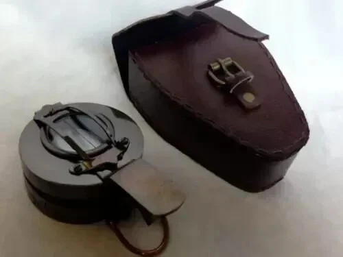 Ancienne boussole poche - ancienne,