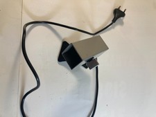 Petit spot à pince en