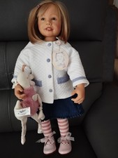 Poupée d&#039;artiste collection