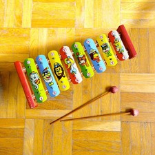 Vintage 1950s Toy Xylophone made in Japan wooden panels with animals & colors!