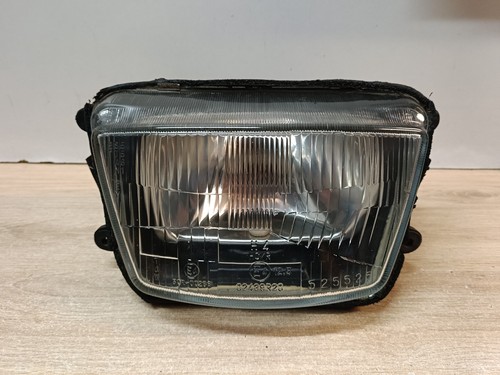 Feu phare optique avant - un,