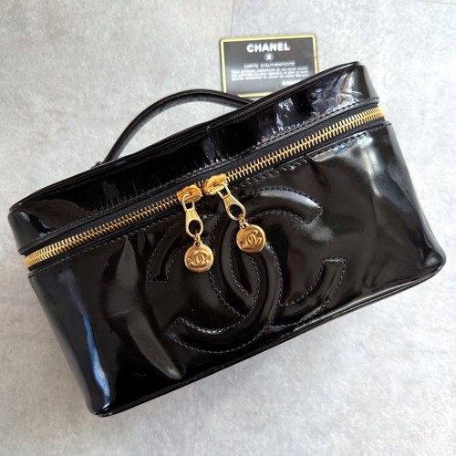 Auth chanel logo - chanel, cc