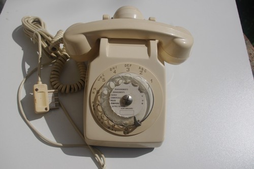 Téléphone cadran beige - téléphone,