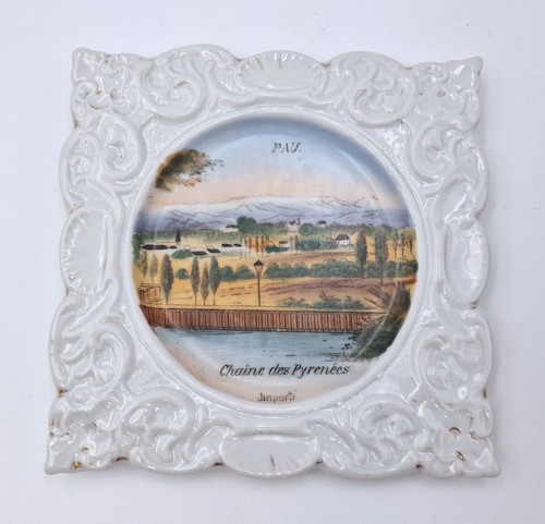 Assiette ancienne carrée - , en