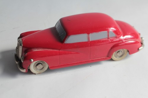 Voiture mécanique