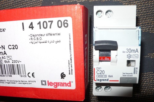 Disjoncteur differentiel 20a - disjoncteur,