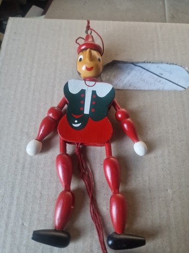Pinocchio en bois 20 cm - -,