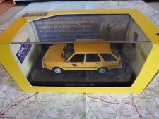 RENAULT 18 Break La Poste 1981