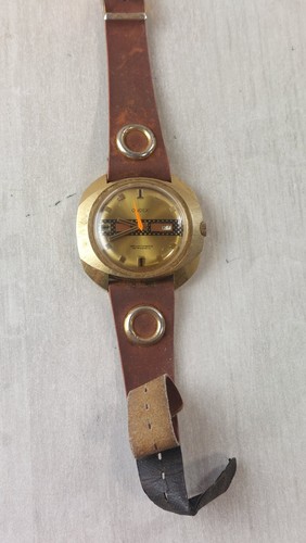Ancienne montre mécanique en - mécanique,,