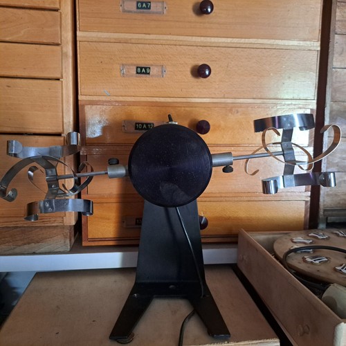 Outillage horlogerie - outillage,
