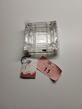 Superbe cendrier verre moulé