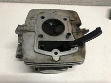 UNE CULASSE ARBRE A CAMES MOTO