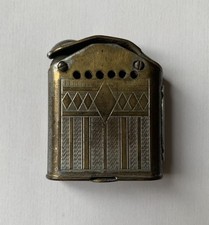 Ancien briquet Myon 301