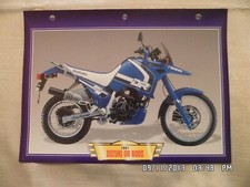 CARTE FICHE MOTO SUZUKI DR 800
