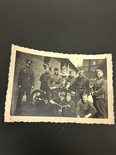 Photo moto ancienne - photo,
