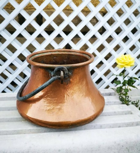 Ancien vintage chaudron - chaudron, en