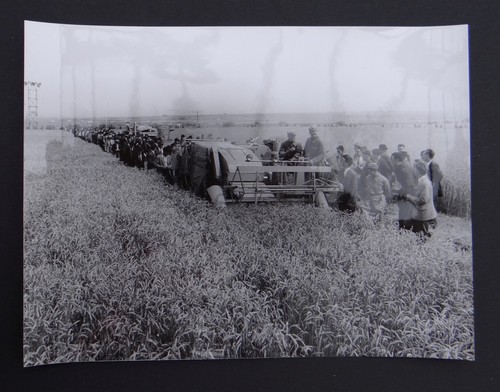Vintage photo braud combine - photo,