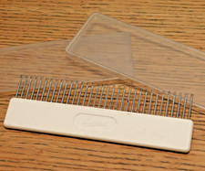 vintage PEIGNE AIGUILLE