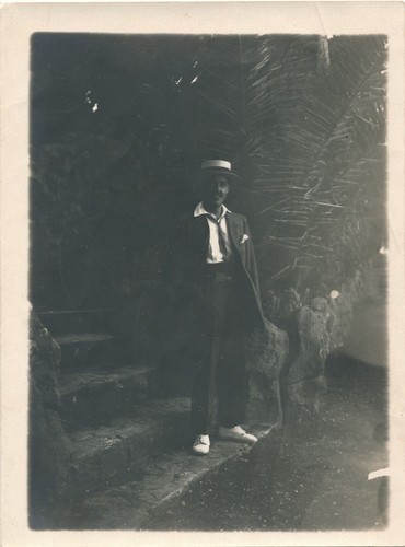 Snapshot homme debout - , bandol