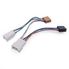 Adaptateur autoradio ISO pour