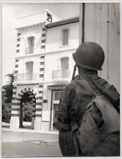 Photographie argentique 1961 Tunisie Conflit de Bizerte Militaires Guerre