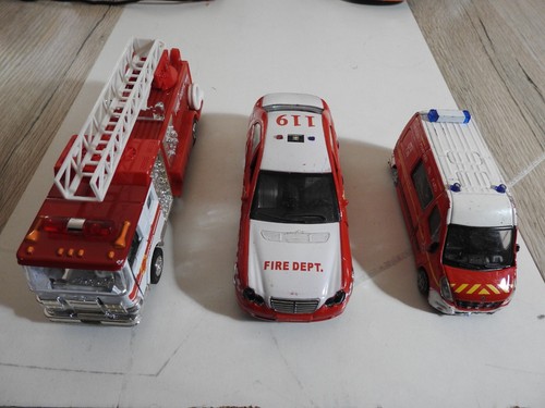 Lot voitures miniatures - de, 3
