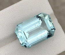Pierre précieuse aigue-marine bleu clair naturel VS 15,95 CT taille...