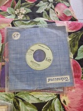 AMANDA LEAR '' MON ALPHABET '' 45 TOURS MADE IN FRANCE ONLY VINYL NO COVER