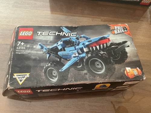 Lego technic 42134 megalodon