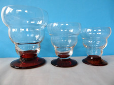Service de 22 verres vintage