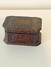 coffret bois sculpté forêt