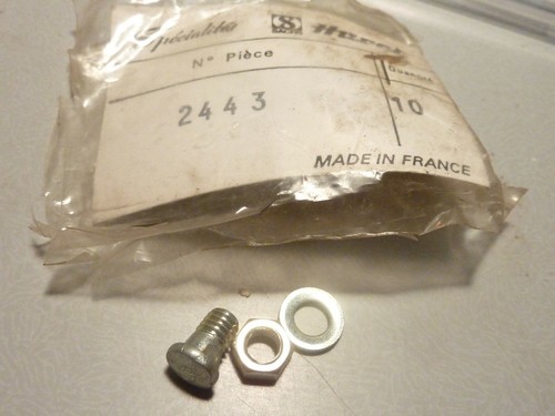 Nos huret ref 2443 - 2443, –