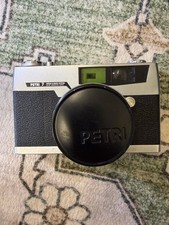 Petri 7 Rangefinder Camera w/