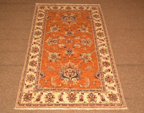 Tapis afghan main noué - main,