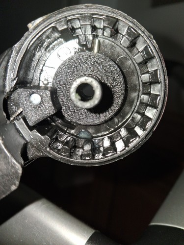 Attache cable pour poussette - cable,