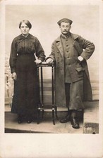 CPA PHOTOGRAPHIE MILITAIRE SOLDAT DU 3E REGIMENT EN UNIFORME AVEC SA FEMME
