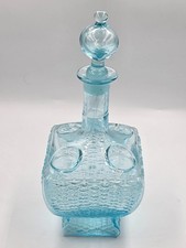 Carafe vintage en verre bleu