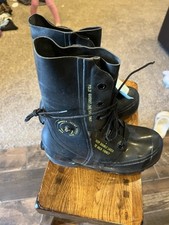 Vintage 1985 Bata US Military Mickey Mouse Cold Weather Boots Size 5W. New