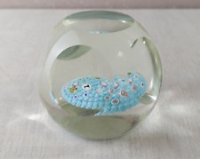 Ancien presse papier /