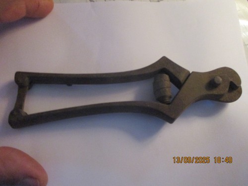 Ancienne pince coupante - ancienne,