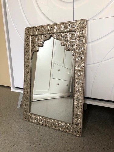 Miroir oriental argenté - miroir,