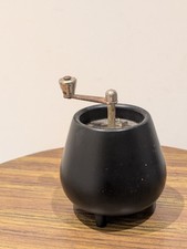 Ancien moulin à poivre ou à