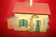 JOUEF HO MAQUETTE MAISON GARDE