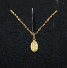Pendentif Et Chaîne En Or 18K