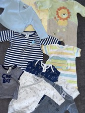 lot de vêtements bébé
