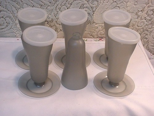 Vintage tupperware parfait - vintage,